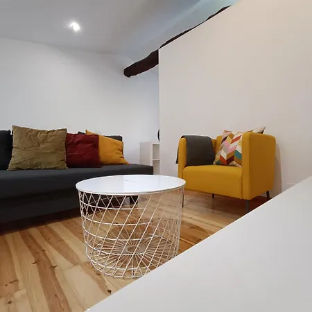 Tomarhousing - Style * Tomar