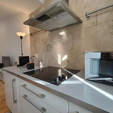 Apartment Tomarhousing - Style