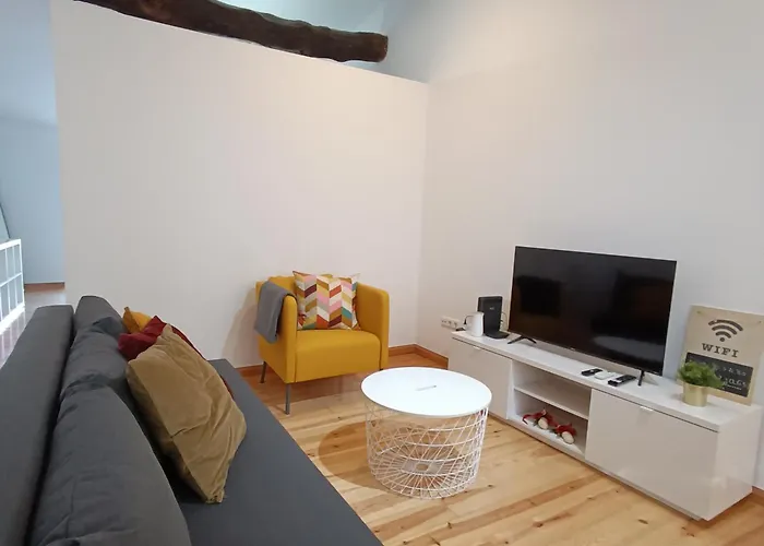 Tomarhousing - Style * Tomar