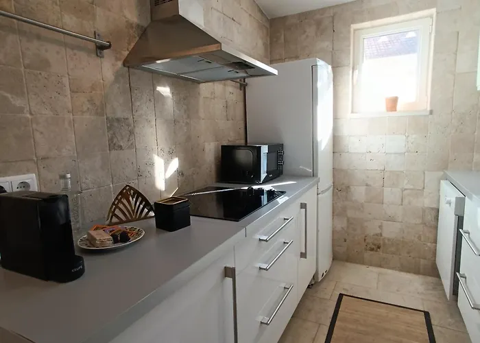 Tomarhousing - Style Lejlighed Tomar